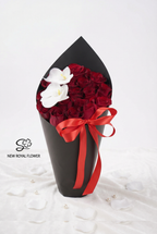 Midnight Romance Rose Bouquet
