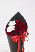 Midnight Romance Rose Bouquet