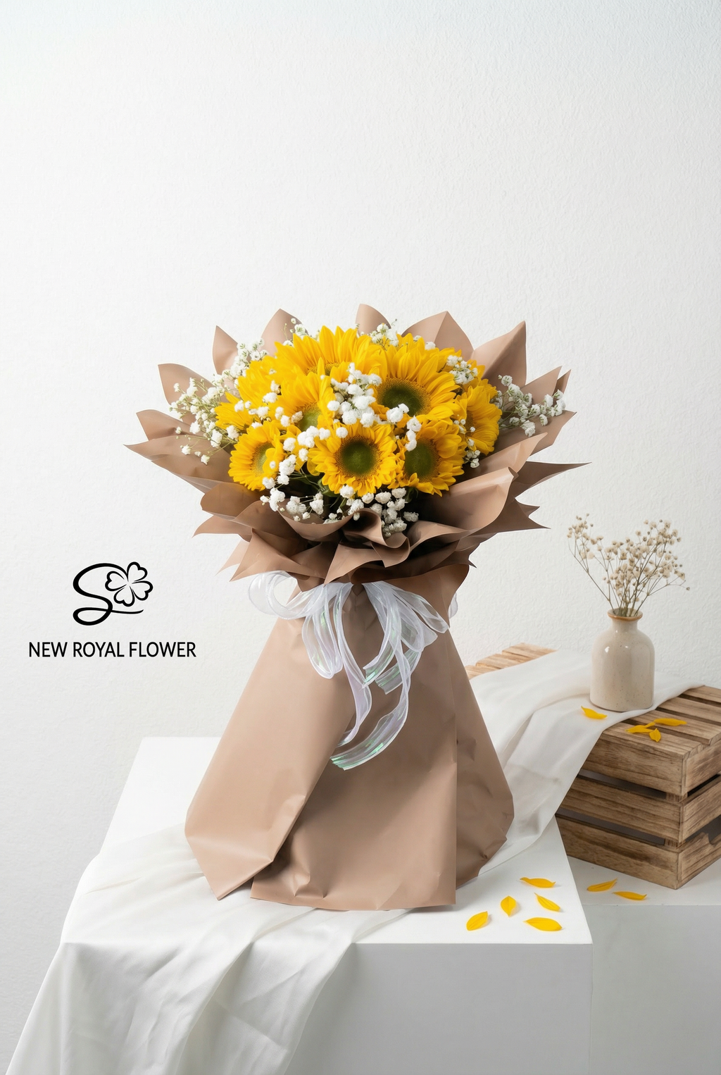 Golden Sunshine Sunflower Bouquet