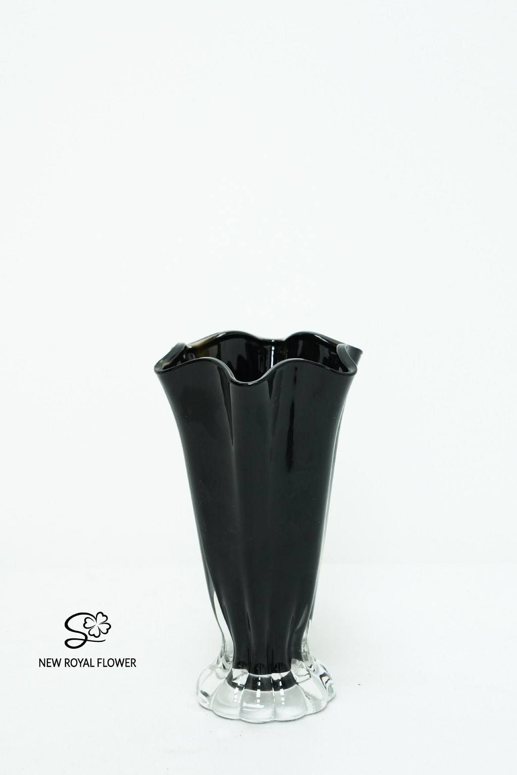 Elegant Fluted Glass Flower Vase