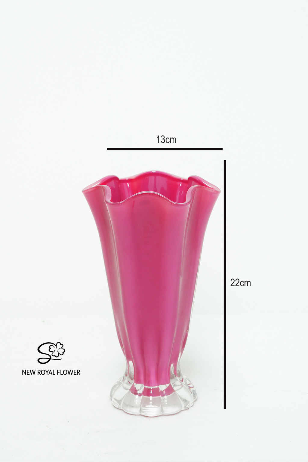 Elegant Fluted Glass Flower Vase