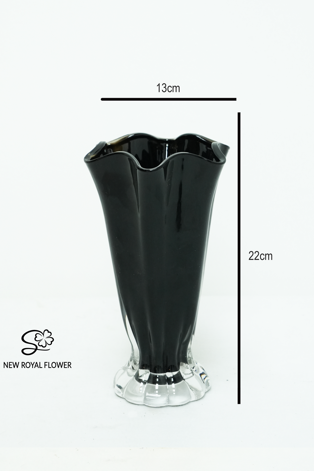 Elegant Fluted Glass Flower Vase