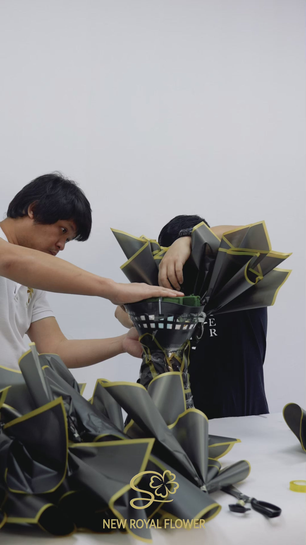 Royal Elegance Money Bouquet